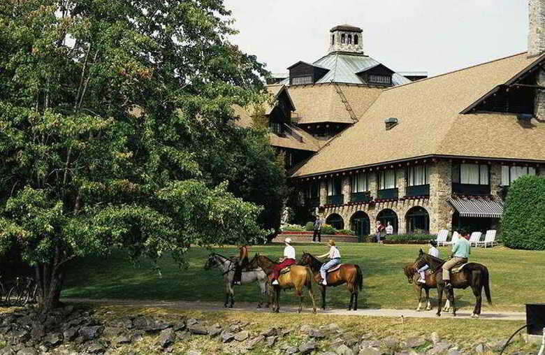 Hotel Fairmont Le Chateau Montebello