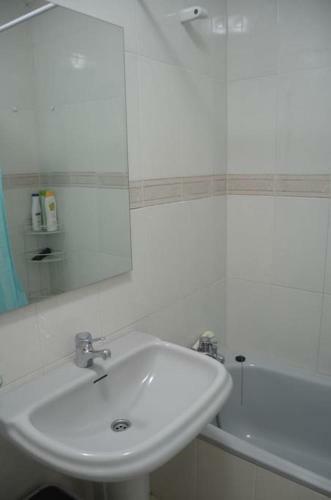 Apartamento Precioso �tico A Pie De Playa, En Mi�o.