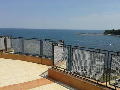 Family Hotel Elit
