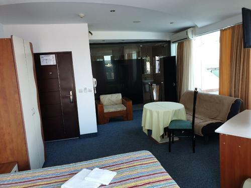 Family Hotel Elit
