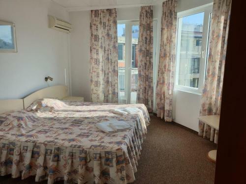 Family Hotel Elit
