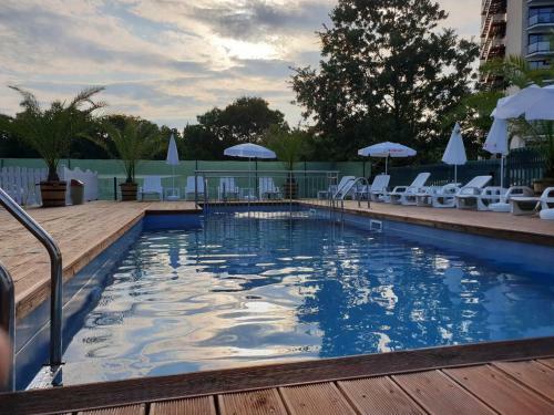 Family Hotel Elit