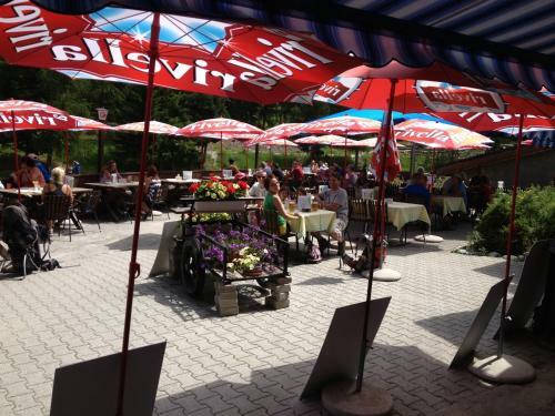Hostal Pension Aaron Am See