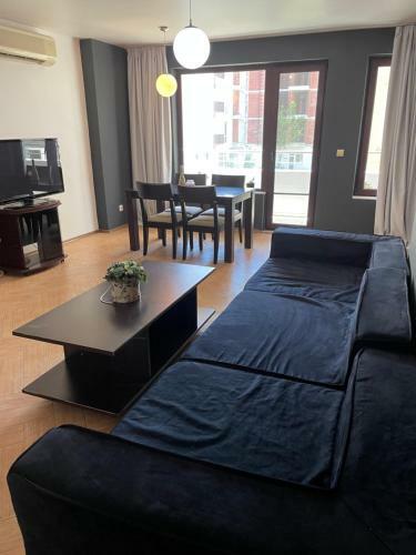 Apartments In Botabara