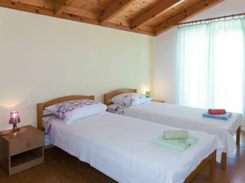 Holiday Home Marija - Omi150