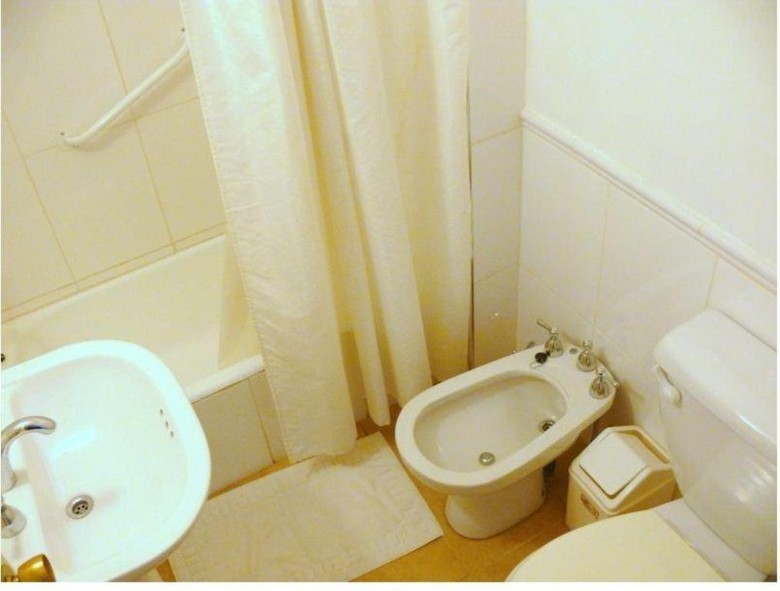 Monta�eses Apartments