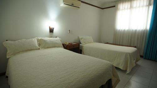 Hotel Bachue Girardot