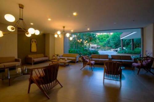 Apartamento Hotel Class Suites ? Poblado, Pool Balcony View 2 Bed Rooms AC Netflix