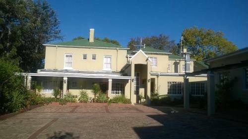 Hostal Oak Lodge Guest House