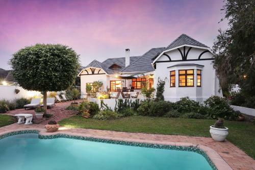 Hostal Walker Bay Manor Mansion