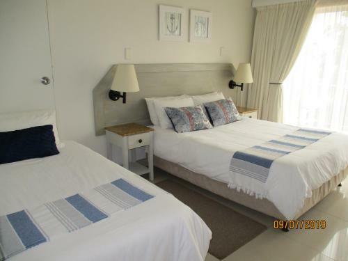 Hostal Beach Cabanas