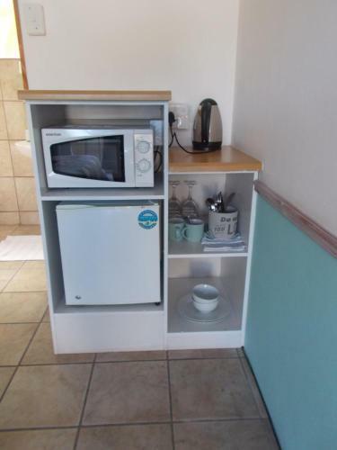 Hostal Due South Guest House