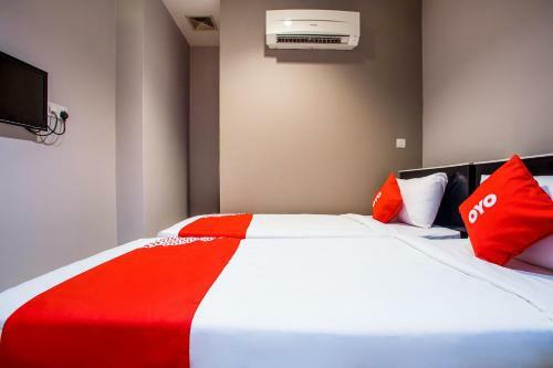 Oyo 44097 Avatarr Hotel