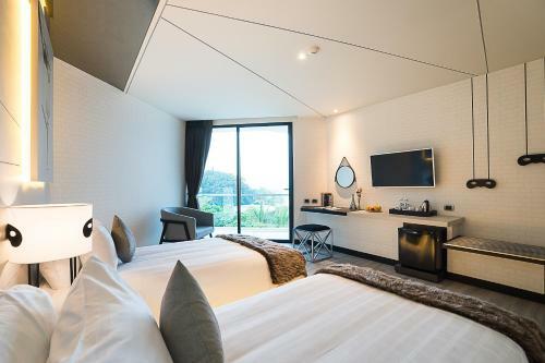 Hotel Mera Mare Pattaya - Sha Extra Plus