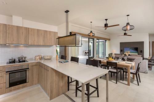 Casabay Luxury Pool Villas By Stay - Sha Extra Plus