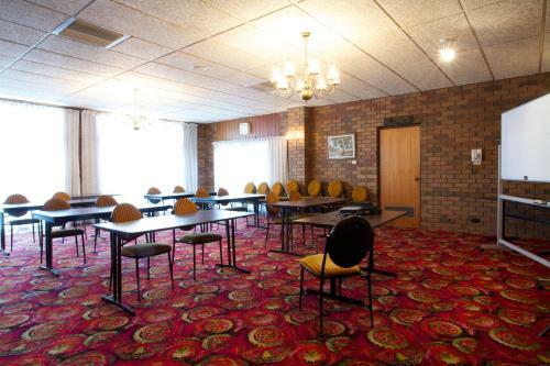 Golden Grain Motor Inn