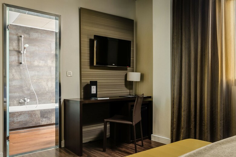 Hotel Eurostars Asta Regia