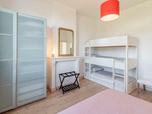 Charming Holiday Home In Oosteeklo With Garden