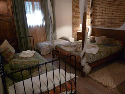 Hostal Masia Tinet