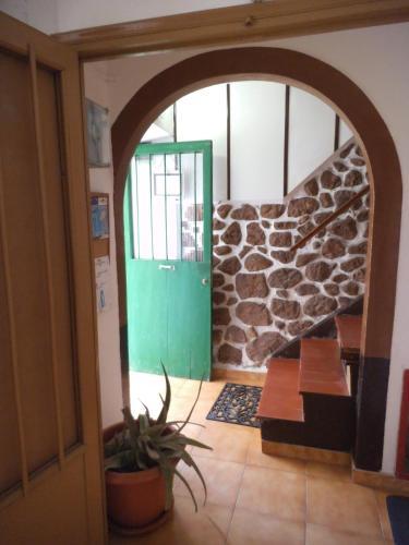 Hostal Casa De Huespedes La Pe�a