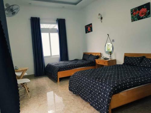 Hotel Kh�ch S?n H?ng Nguy�n