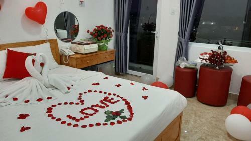 Hotel Kh�ch S?n H?ng Nguy�n