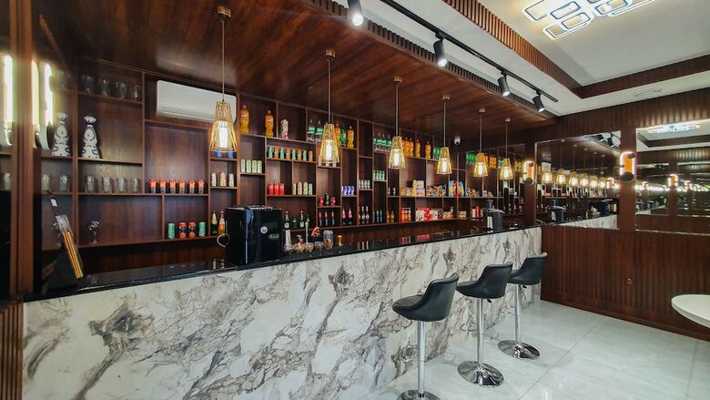 Green Park Hotel