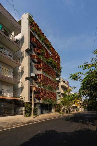 Hotel Iris Suites
