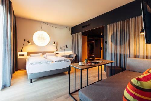 Harry's Home Hotel & Apartments