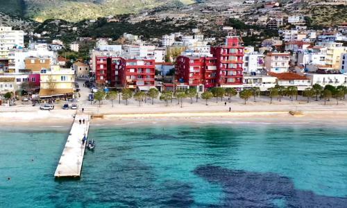 City Center Apartment In Himara