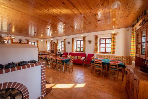Agroturismo Ubytov�n� U N�s Doma