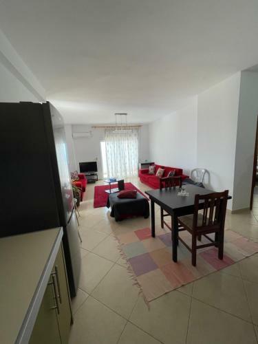 Seaview Two Bedroom Modern Apartment