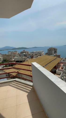 Seaview Two Bedroom Modern Apartment