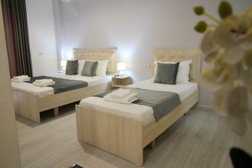 Vision 4 Ksamil Villa Apartments And Rooms