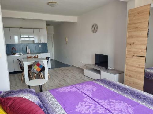 Bella Apartments