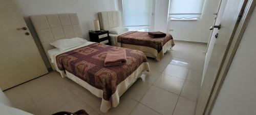 Immaculate 4-bed Villa With Large Garden And Pool