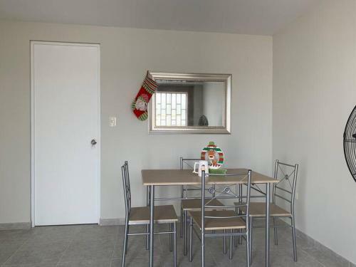 Agradable Casa Con Estacionamiento Gratuito1