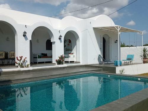 Dar Sa�da 2-bedroom Villa With Swimming Pool