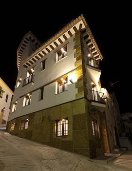 Aparthotel Suites Aguas De Viznar