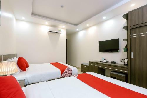Manarola Hotel B�i Ch�y