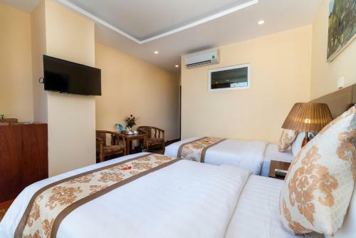 Nhat Minh Hotel And Apartment
