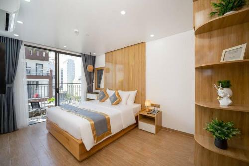 Sea Dragon Apartment & Hotel