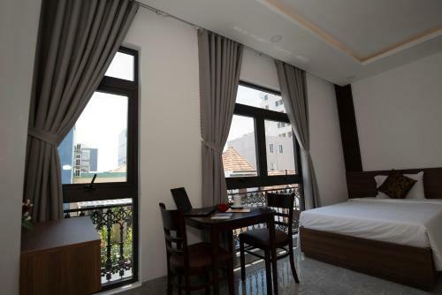 Huy Ng?c Hotel