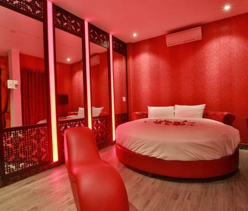 Lotus Hotel The Cupid Room