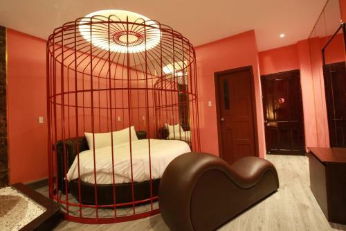 Lotus Hotel The Cupid Room