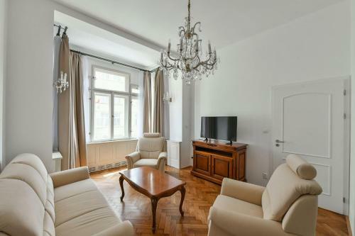 Sukhumi Apart Top