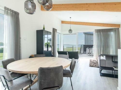 Attractive Holiday Home In Kamperland With Terrace
