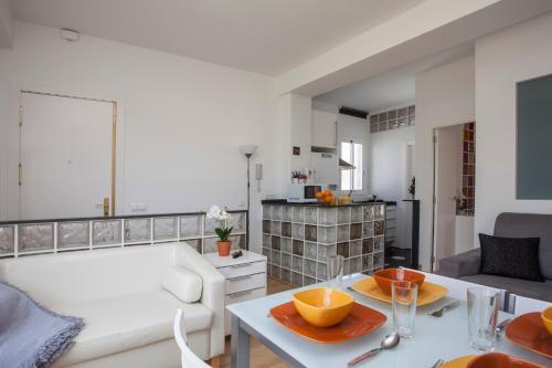 Teopenthouse Apartments