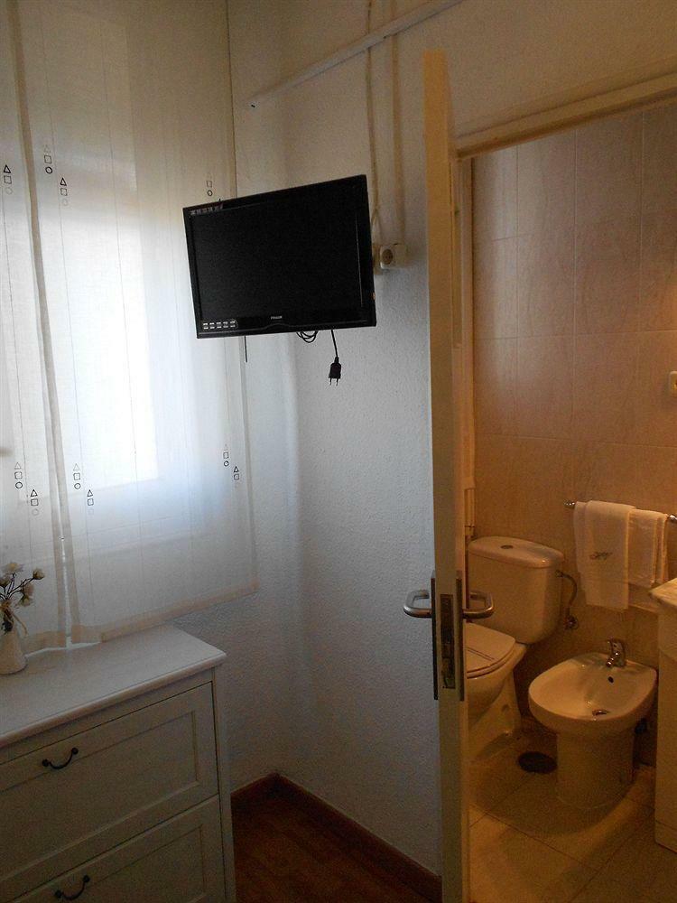Hostal Valencia Madrid