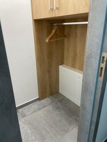 Greenbay Apartment With Free Parking